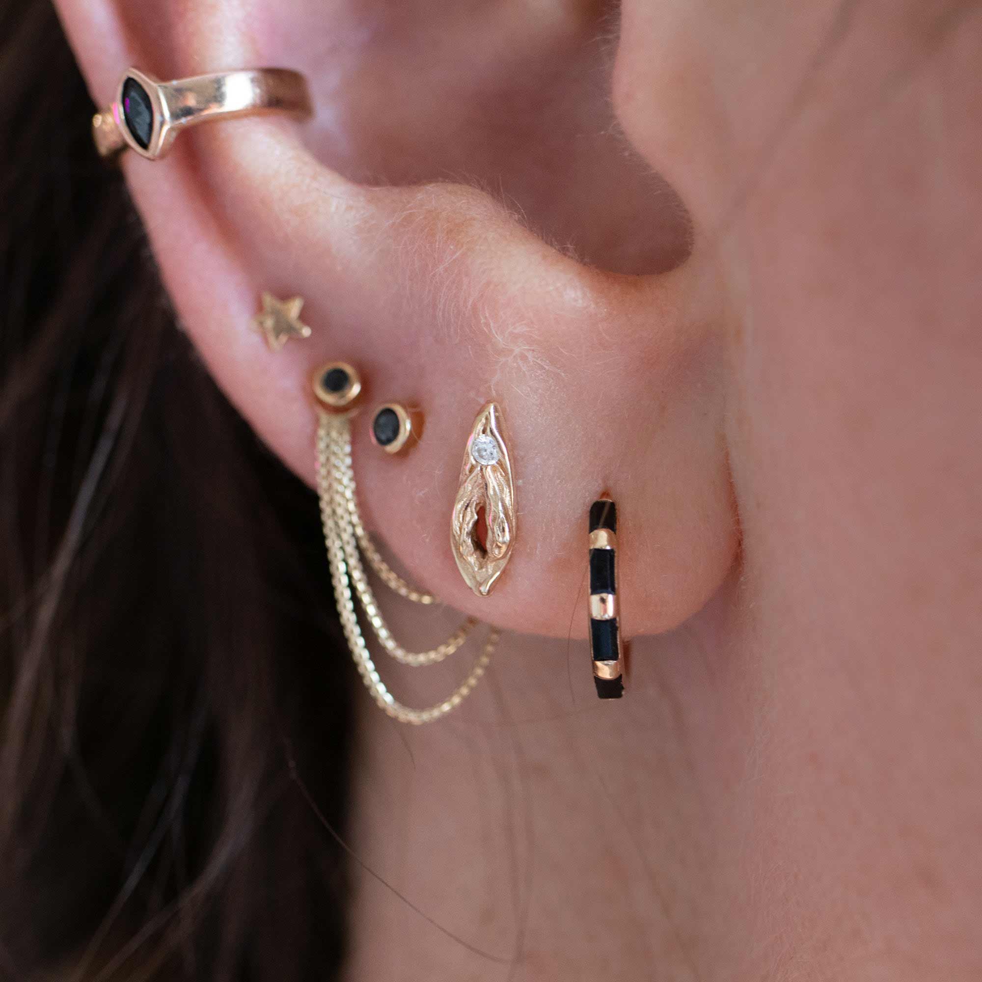 Gold tone small Kaashu chain with Matching Earrings – Kaya Online